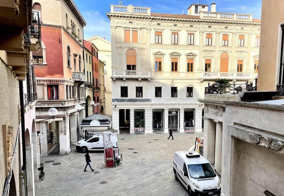 Dimora Leon Bianco - Eleganza E Centralita Appartamento